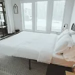Nyc Loft Inspired •12 Mins To Wem •Vintage Arcade