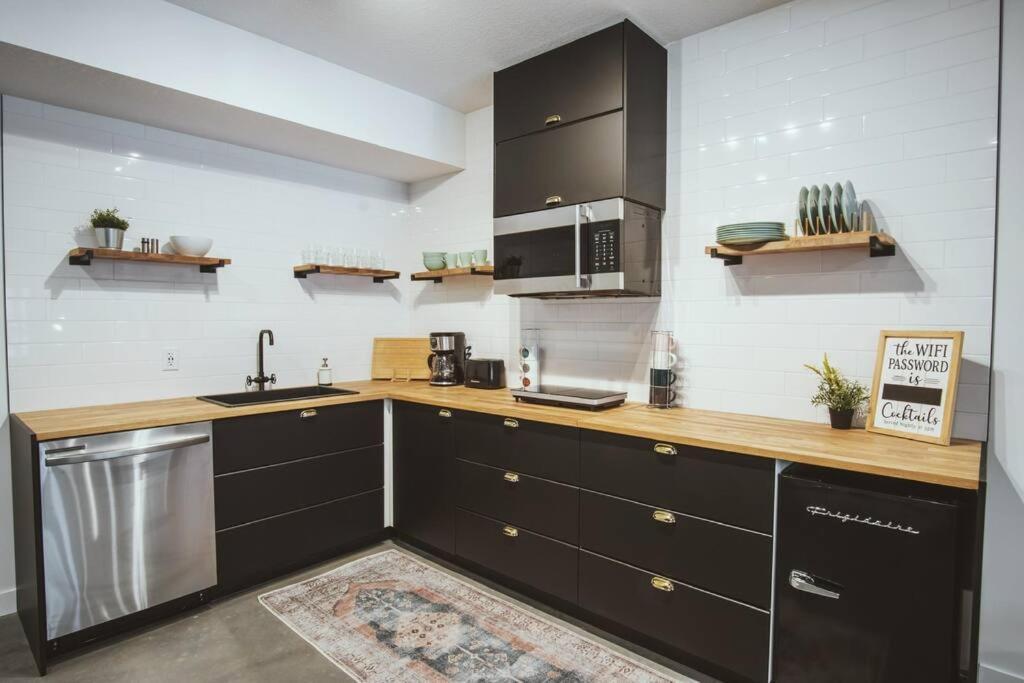 Holiday home Nyc Loft Inspired •12 Mins To Wem •vintage Arcade *