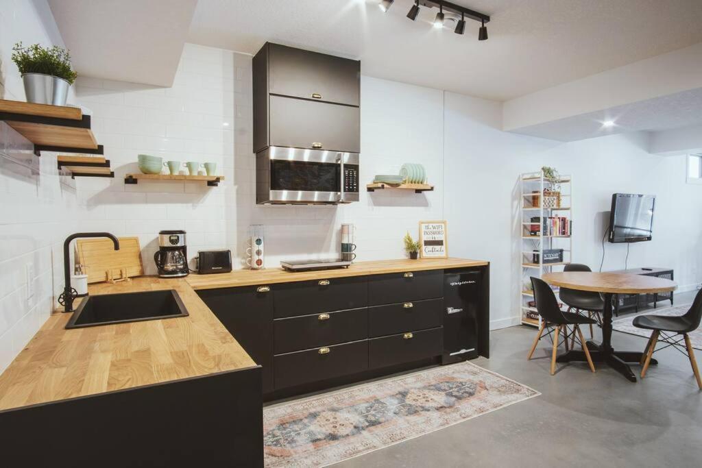 Holiday home Nyc Loft Inspired •12 Mins To Wem •vintage Arcade Edmonton