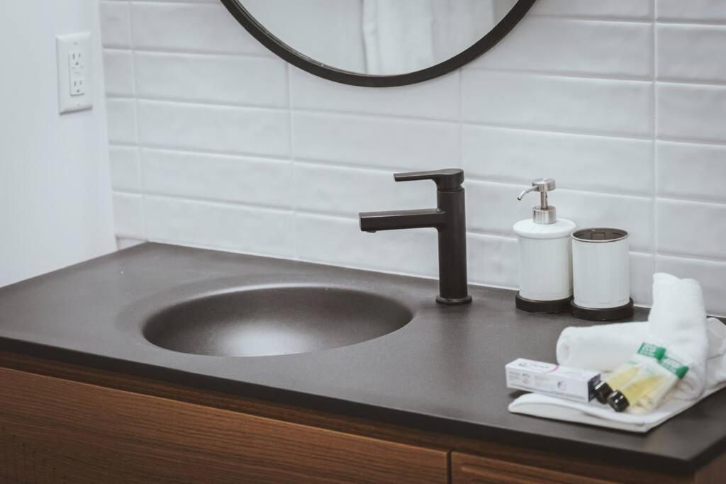 Nyc Loft Inspired •12 Mins To Wem •vintage Arcade Holiday home